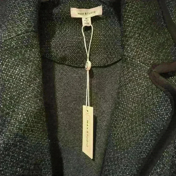 Max Studio Cinched sweater - Picture 3 of 5